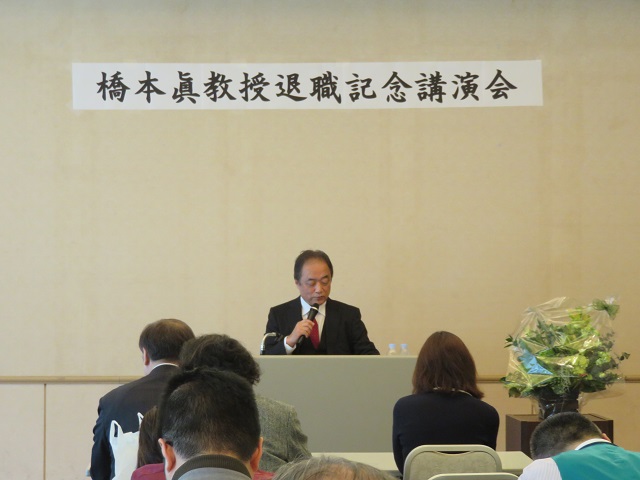 http://www.law.kumamoto-u.ac.jp/topics/images/0214-3.JPG