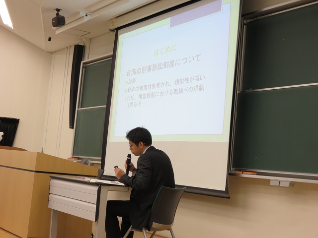 http://www.law.kumamoto-u.ac.jp/topics/images/1%E6%9C%8811%E6%97%A5%E2%91%A1.JPG